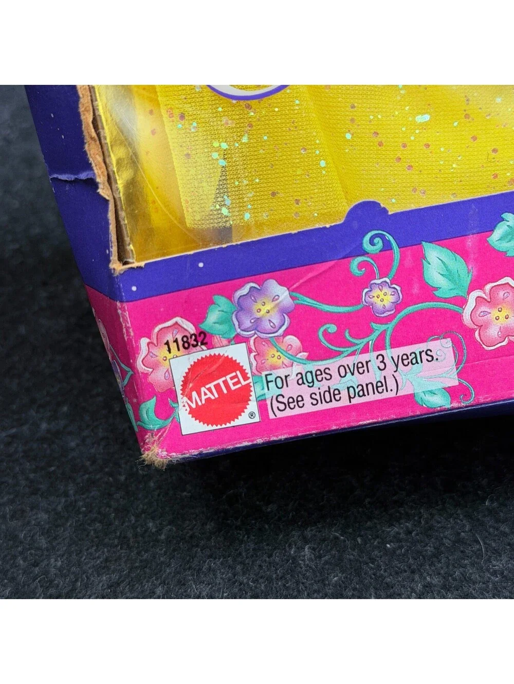 Disney Snow White Special Sparkles Barbie Doll By Mattel New In Damaged Box